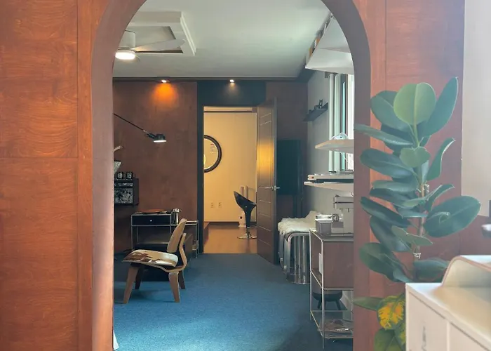 6 Beds 2 Toilet 6 Minutes On Foot Dongdaemun Dongmyo Seongsu Apartment