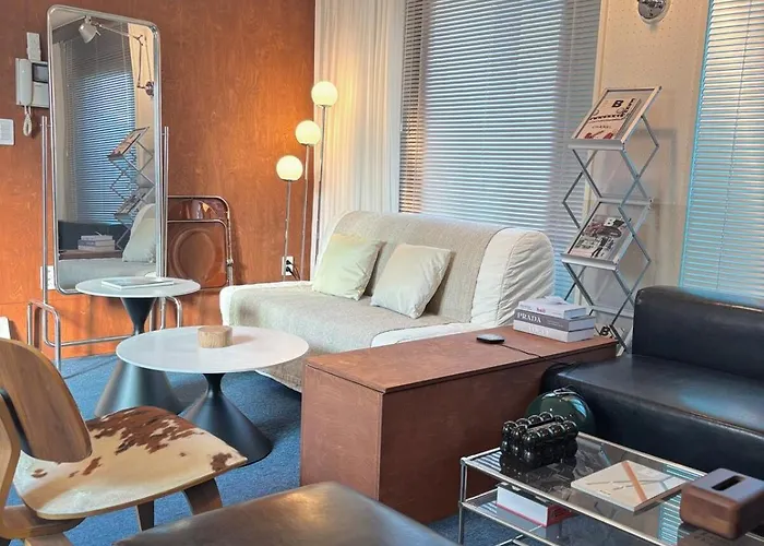 6 Beds 2 Toilet 6 Minutes On Foot Dongdaemun Dongmyo Seongsu Seoul