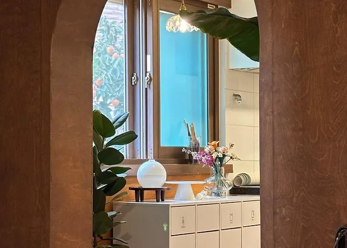 Apartment 6 Beds 2 Toilet 6 Minutes On Foot Dongdaemun Dongmyo Seongsu Seoul