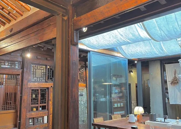 6 Beds 2 Toilet 6 Minutes On Foot Dongdaemun Dongmyo Seongsu Apartment *